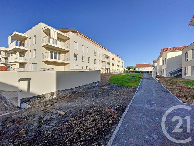 Appartement F3 à louer - 3 pièces - 72.1 m2 - COURNON D AUVERGNE - 63 - AUVERGNE - Century 21 Gervillié Immobilier