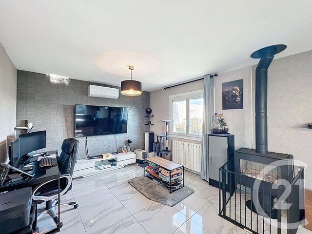 maison à vendre - 4 pièces - 102.52 m2 - COURNON D AUVERGNE - 63 - AUVERGNE - Century 21 Gervillié Immobilier