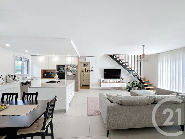 maison à vendre - 8 pièces - 143.4 m2 - ST GEORGES SUR ALLIER - 63 - AUVERGNE - Century 21 Gervillié Immobilier