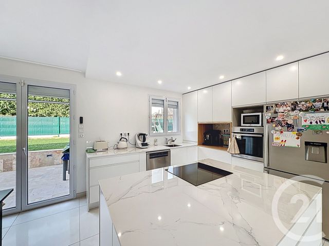 maison à vendre - 8 pièces - 143.4 m2 - ST GEORGES SUR ALLIER - 63 - AUVERGNE - Century 21 Gervillié Immobilier