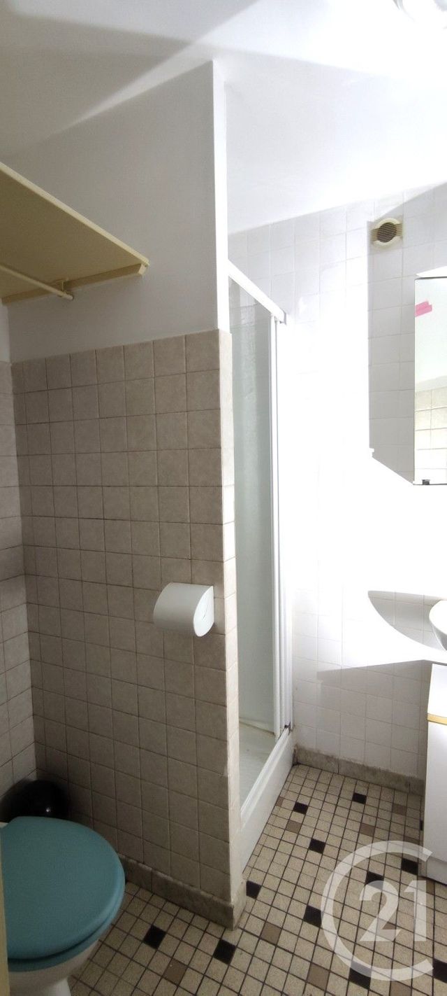 Appartement Studio à louer - 1 pièce - 23.73 m2 - LA SAUVETAT - 63 - AUVERGNE - Century 21 Gervillié Immobilier