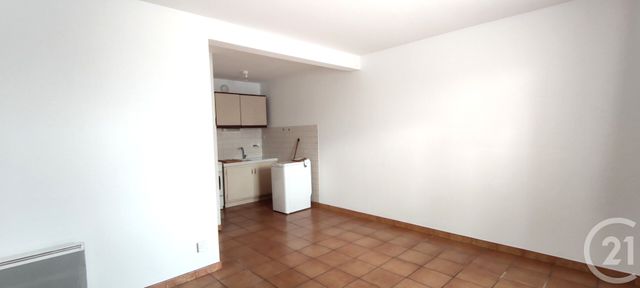 Appartement Studio à louer - 1 pièce - 23.73 m2 - LA SAUVETAT - 63 - AUVERGNE - Century 21 Gervillié Immobilier