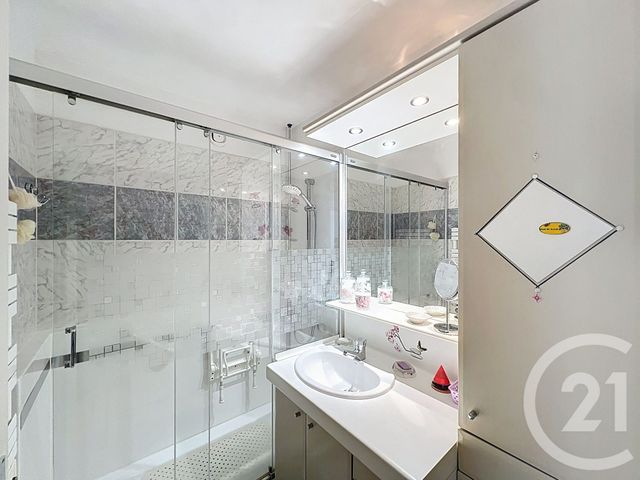 Appartement à vendre - 5 pièces - 88.01 m2 - COURNON D AUVERGNE - 63 - AUVERGNE - Century 21 Gervillié Immobilier