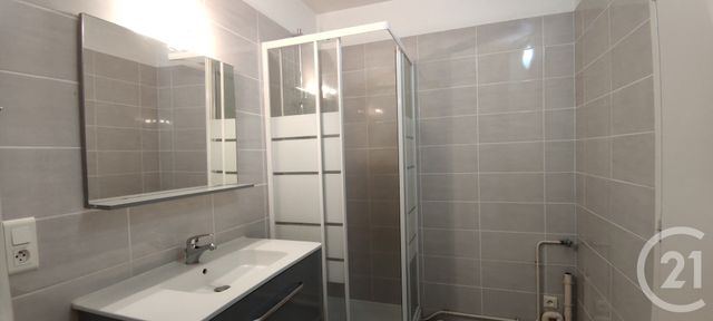 maison à louer - 3 pièces - 52.67 m2 - CLERMONT FERRAND - 63 - AUVERGNE - Century 21 Gervillié Immobilier