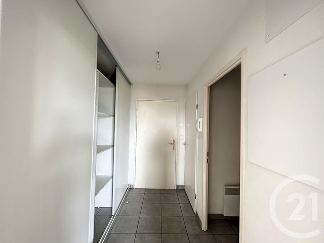 Appartement F3 à louer - 3 pièces - 57.22 m2 - COURNON D AUVERGNE - 63 - AUVERGNE - Century 21 Gervillié Immobilier