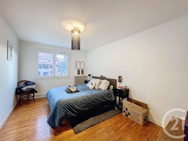 Appartement F3 à louer - 3 pièces - 80.99 m2 - LEMPDES - 63 - AUVERGNE - Century 21 Gervillié Immobilier