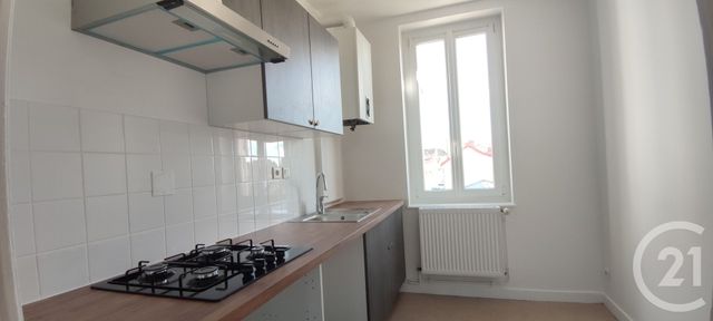 Appartement Duplex à louer - 3 pièces - 60.0 m2 - YZEURE - 03 - AUVERGNE - Century 21 Gervillié Immobilier