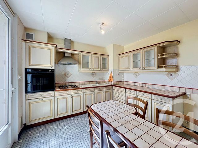 maison à vendre - 5 pièces - 98.22 m2 - COURNON D AUVERGNE - 63 - AUVERGNE - Century 21 Gervillié Immobilier