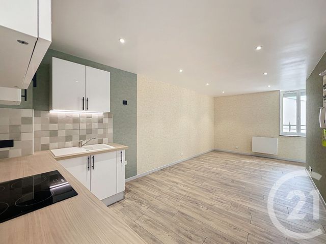 Appartement F2 à louer - 2 pièces - 42.91 m2 - LES MARTRES DE VEYRE - 63 - AUVERGNE - Century 21 Gervillié Immobilier