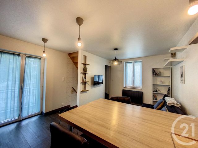 maison à louer - 2 pièces - 44.61 m2 - LE CENDRE - 63 - AUVERGNE - Century 21 Gervillié Immobilier