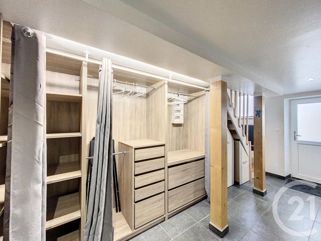 maison à louer - 2 pièces - 44.61 m2 - LE CENDRE - 63 - AUVERGNE - Century 21 Gervillié Immobilier