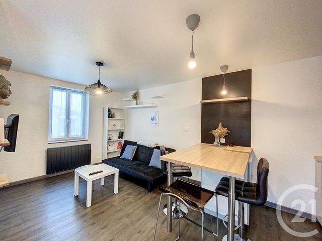 maison à louer - 2 pièces - 44.61 m2 - LE CENDRE - 63 - AUVERGNE - Century 21 Gervillié Immobilier