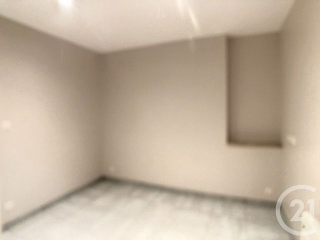 Appartement F2 à louer - 2 pièces - 32.5 m2 - MOULINS - 03 - AUVERGNE - Century 21 Gervillié Immobilier