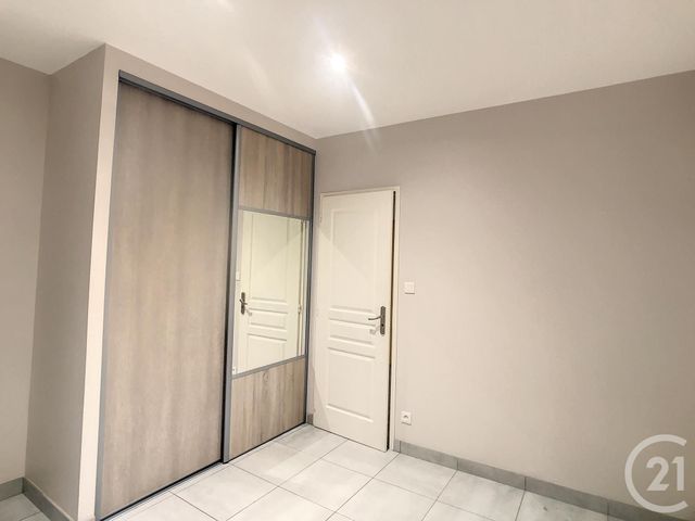 Appartement F2 à louer - 2 pièces - 32.5 m2 - MOULINS - 03 - AUVERGNE - Century 21 Gervillié Immobilier