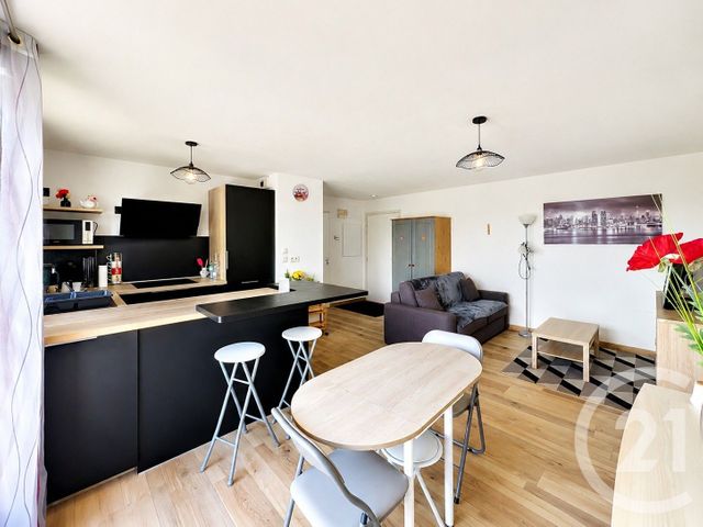 Appartement F3 à vendre - 3 pièces - 60.33 m2 - COURNON D AUVERGNE - 63 - AUVERGNE - Century 21 Gervillié Immobilier