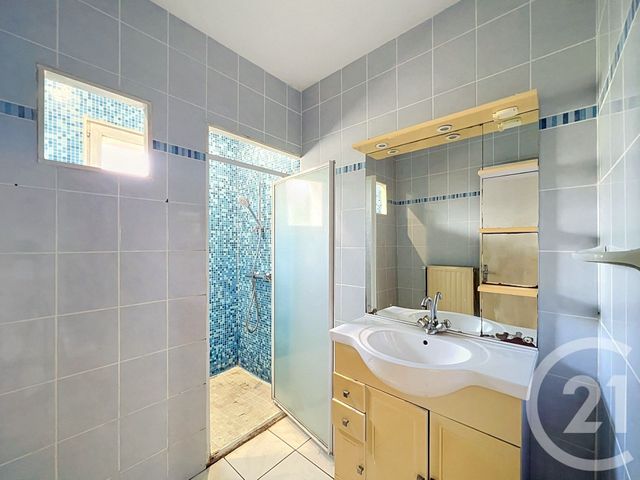 maison à vendre - 6 pièces - 129.0 m2 - MIREFLEURS - 63 - AUVERGNE - Century 21 Gervillié Immobilier