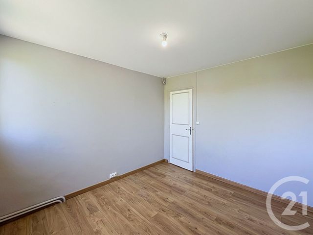 Appartement F3 à louer - 3 pièces - 63.0 m2 - COURNON D AUVERGNE - 63 - AUVERGNE - Century 21 Gervillié Immobilier