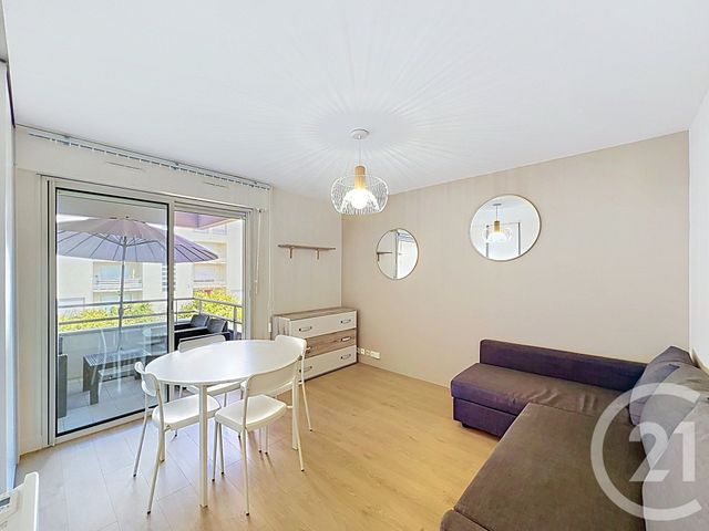 Appartement F1 à louer - 1 pièce - 22.76 m2 - COURNON D AUVERGNE - 63 - AUVERGNE - Century 21 Gervillié Immobilier