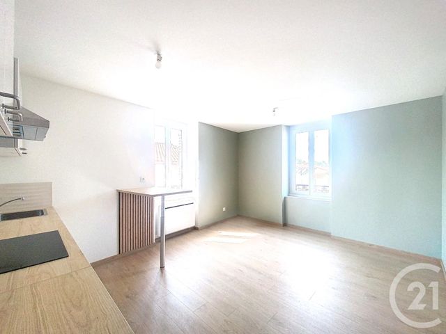 Appartement F2 à louer - 2 pièces - 40.19 m2 - DALLET - 63 - AUVERGNE - Century 21 Gervillié Immobilier