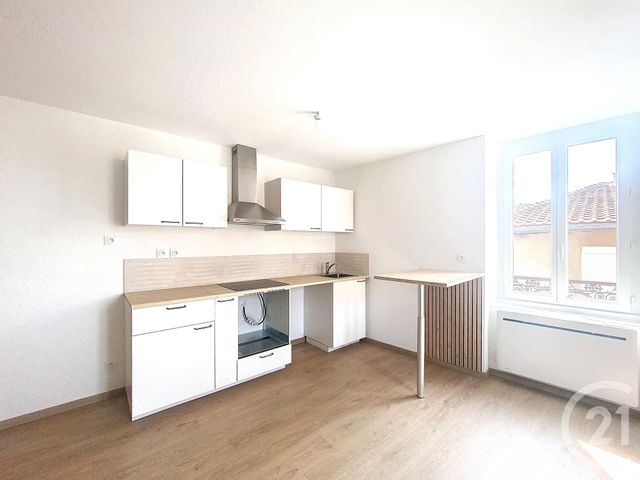 Appartement F2 à louer - 2 pièces - 40.19 m2 - DALLET - 63 - AUVERGNE - Century 21 Gervillié Immobilier