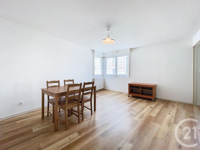Appartement F2 à louer - 2 pièces - 47.18 m2 - CLERMONT FERRAND - 63 - AUVERGNE - Century 21 Gervillié Immobilier
