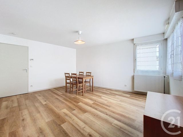 Appartement F2 à louer - 2 pièces - 47.18 m2 - CLERMONT FERRAND - 63 - AUVERGNE - Century 21 Gervillié Immobilier