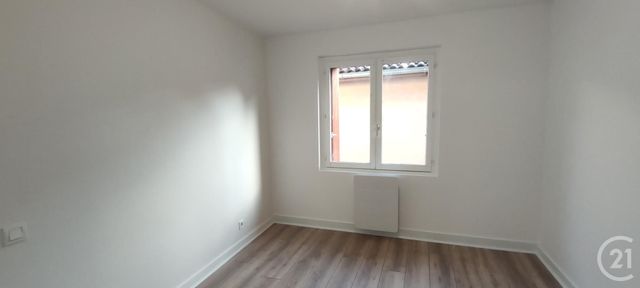 maison à louer - 3 pièces - 54.69 m2 - AULNAT - 63 - AUVERGNE - Century 21 Gervillié Immobilier