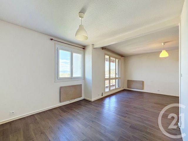 Appartement F4 à vendre - 4 pièces - 76.56 m2 - COURNON D AUVERGNE - 63 - AUVERGNE - Century 21 Gervillié Immobilier