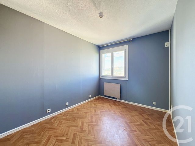 Appartement F4 à vendre - 4 pièces - 76.56 m2 - COURNON D AUVERGNE - 63 - AUVERGNE - Century 21 Gervillié Immobilier