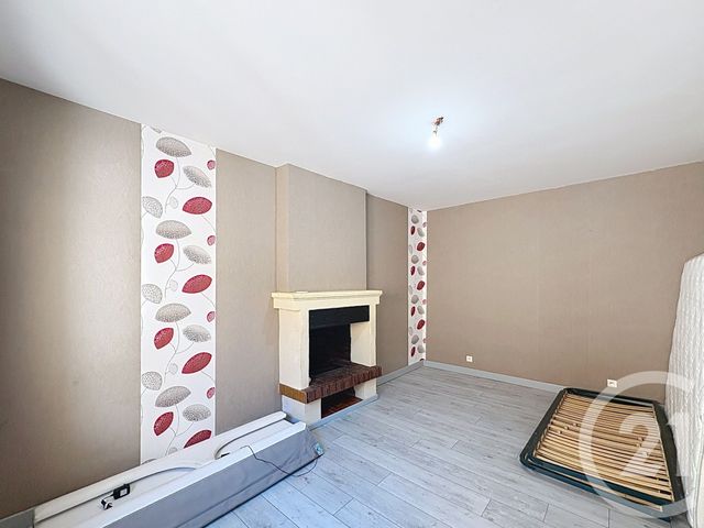 maison à louer - 5 pièces - 104.0 m2 - CHANONAT - 63 - AUVERGNE - Century 21 Gervillié Immobilier