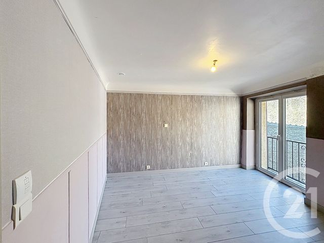 maison à louer - 5 pièces - 104.0 m2 - CHANONAT - 63 - AUVERGNE - Century 21 Gervillié Immobilier