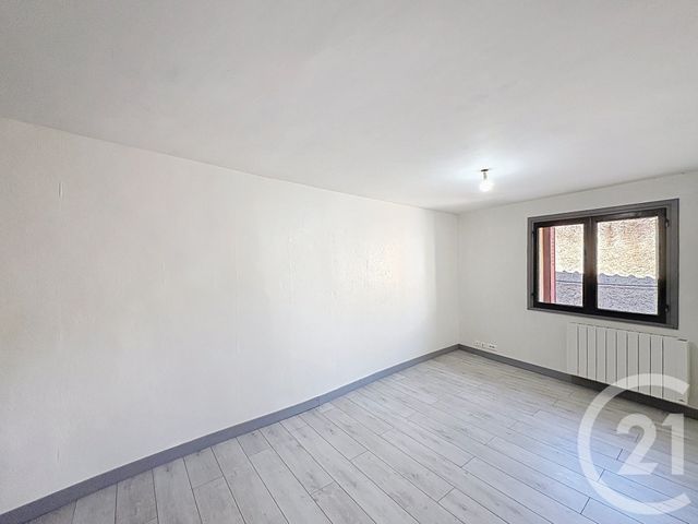 maison à louer - 5 pièces - 104.0 m2 - CHANONAT - 63 - AUVERGNE - Century 21 Gervillié Immobilier