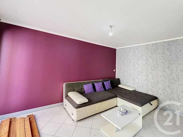 maison à louer - 5 pièces - 104.0 m2 - CHANONAT - 63 - AUVERGNE - Century 21 Gervillié Immobilier