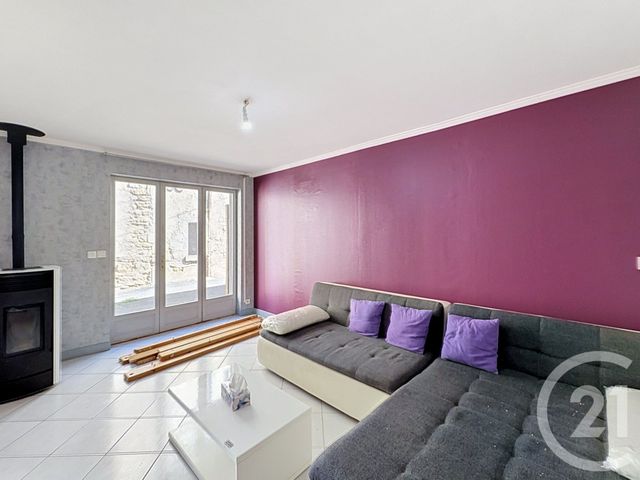 maison à louer - 5 pièces - 104.0 m2 - CHANONAT - 63 - AUVERGNE - Century 21 Gervillié Immobilier