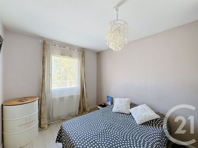 maison à vendre - 5 pièces - 87.18 m2 - ST GEORGES SUR ALLIER - 63 - AUVERGNE - Century 21 Gervillié Immobilier