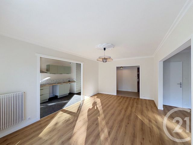 Appartement F4 à louer - 4 pièces - 94.61 m2 - COURNON D AUVERGNE - 63 - AUVERGNE - Century 21 Gervillié Immobilier