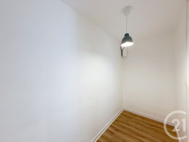 Appartement F4 à louer - 4 pièces - 94.61 m2 - COURNON D AUVERGNE - 63 - AUVERGNE - Century 21 Gervillié Immobilier