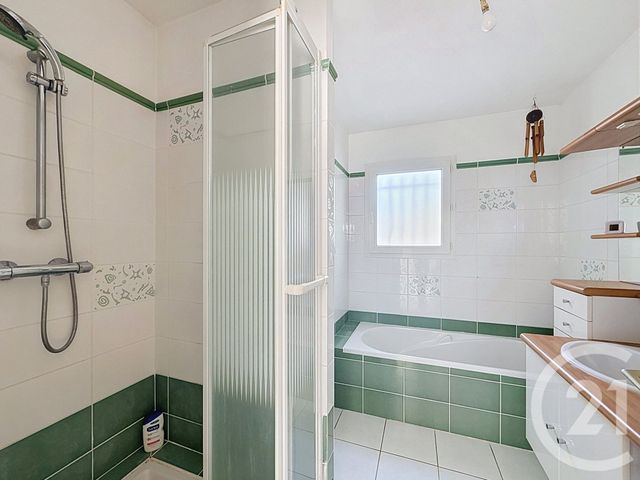 maison à vendre - 6 pièces - 121.71 m2 - ST BONNET LES ALLIER - 63 - AUVERGNE - Century 21 Gervillié Immobilier