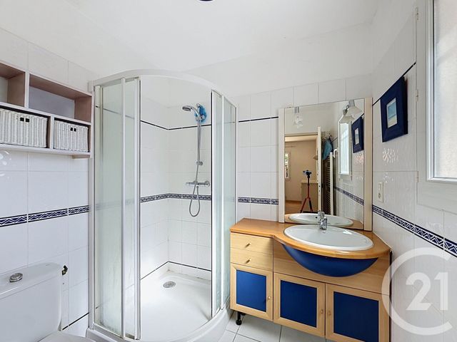 maison à vendre - 6 pièces - 121.71 m2 - ST BONNET LES ALLIER - 63 - AUVERGNE - Century 21 Gervillié Immobilier