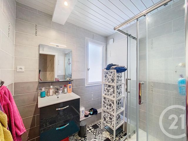 Appartement F3 à louer - 3 pièces - 79.47 m2 - COURNON D AUVERGNE - 63 - AUVERGNE - Century 21 Gervillié Immobilier