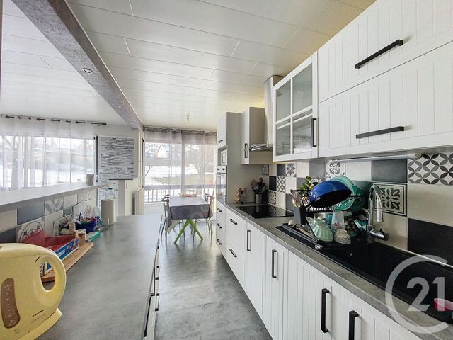 Appartement F3 à louer - 3 pièces - 79.47 m2 - COURNON D AUVERGNE - 63 - AUVERGNE - Century 21 Gervillié Immobilier