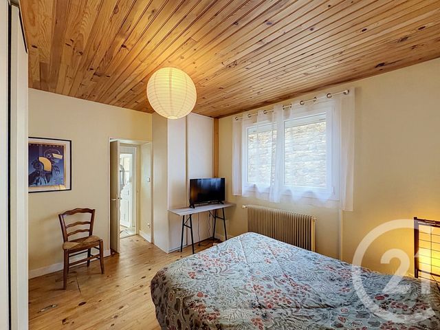 maison à vendre - 4 pièces - 96.2 m2 - VIC LE COMTE - 63 - AUVERGNE - Century 21 Gervillié Immobilier