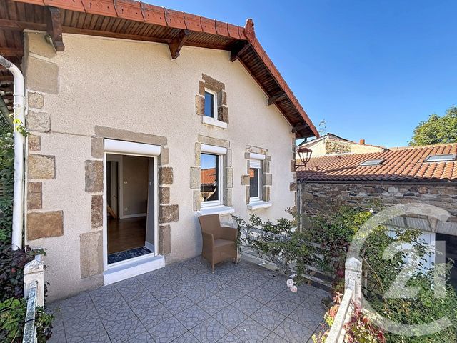 maison - VIC LE COMTE - 63