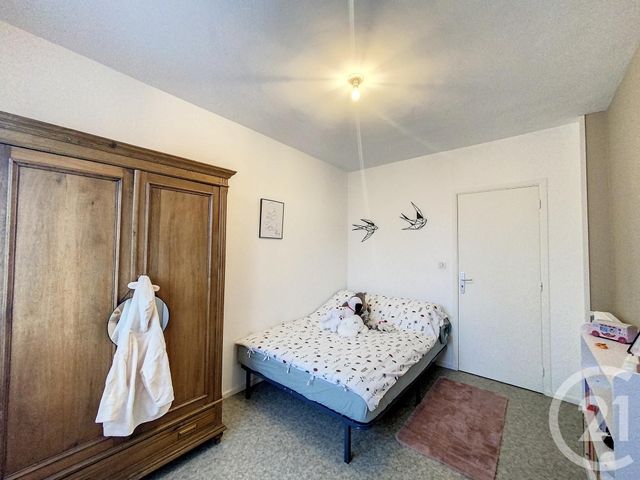 Appartement F3 à louer - 3 pièces - 70.28 m2 - CHAMALIERES - 63 - AUVERGNE - Century 21 Gervillié Immobilier