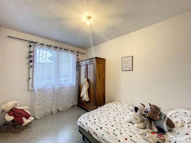 Appartement F3 à louer - 3 pièces - 70.28 m2 - CHAMALIERES - 63 - AUVERGNE - Century 21 Gervillié Immobilier